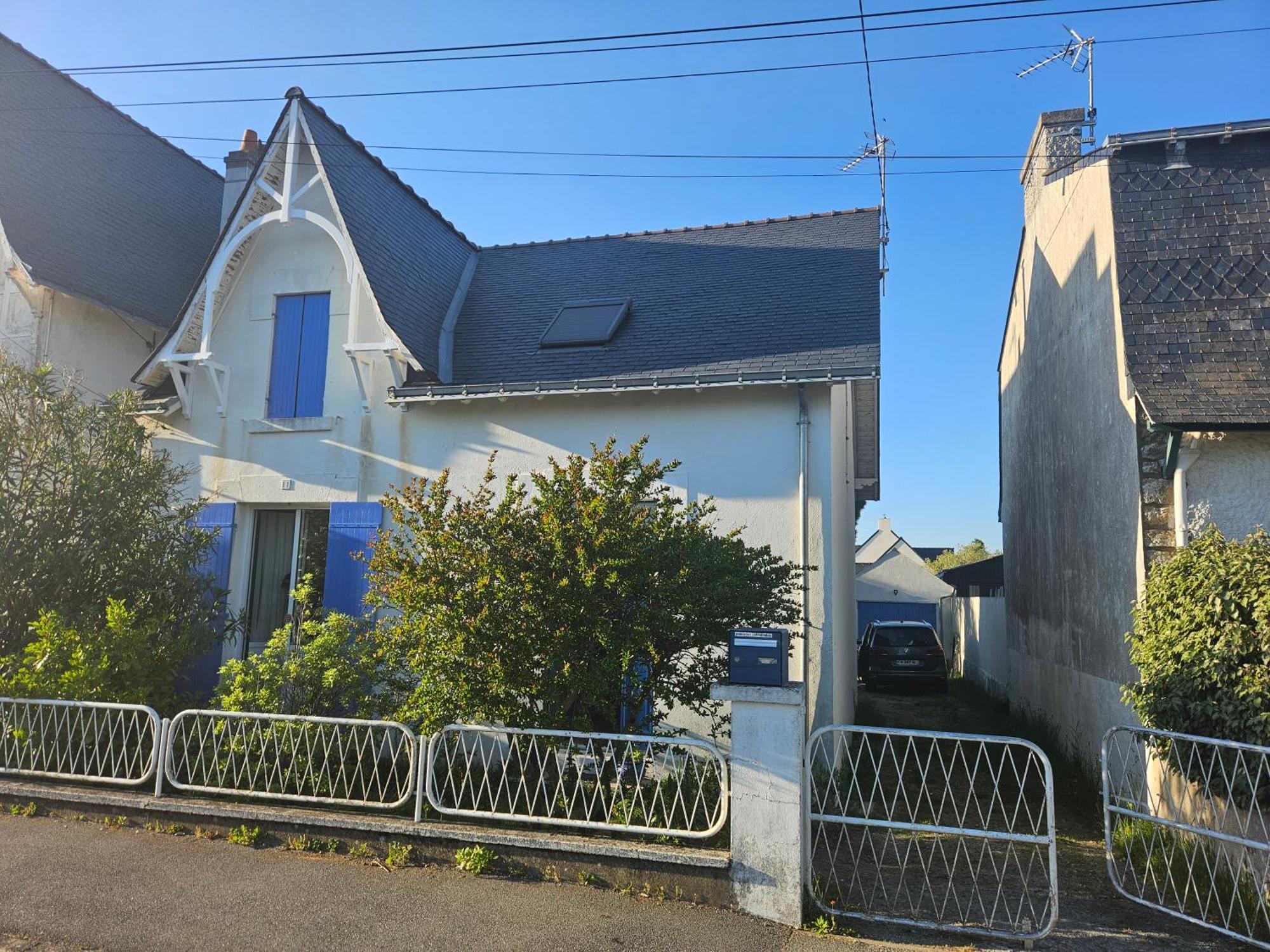 Maison De Famille A Batz Sur Mer Proche Plages エクステリア 写真